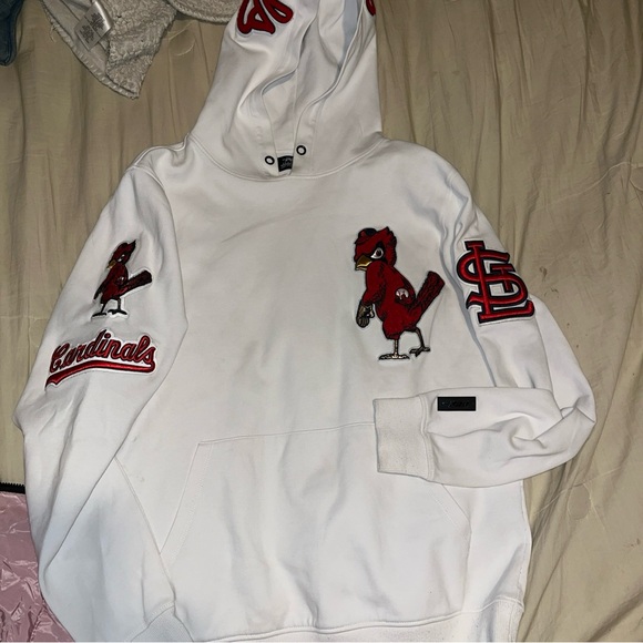 Men’s small St. Louis Cardinals Pro Standard Classic Chenille Pullover Hoodie